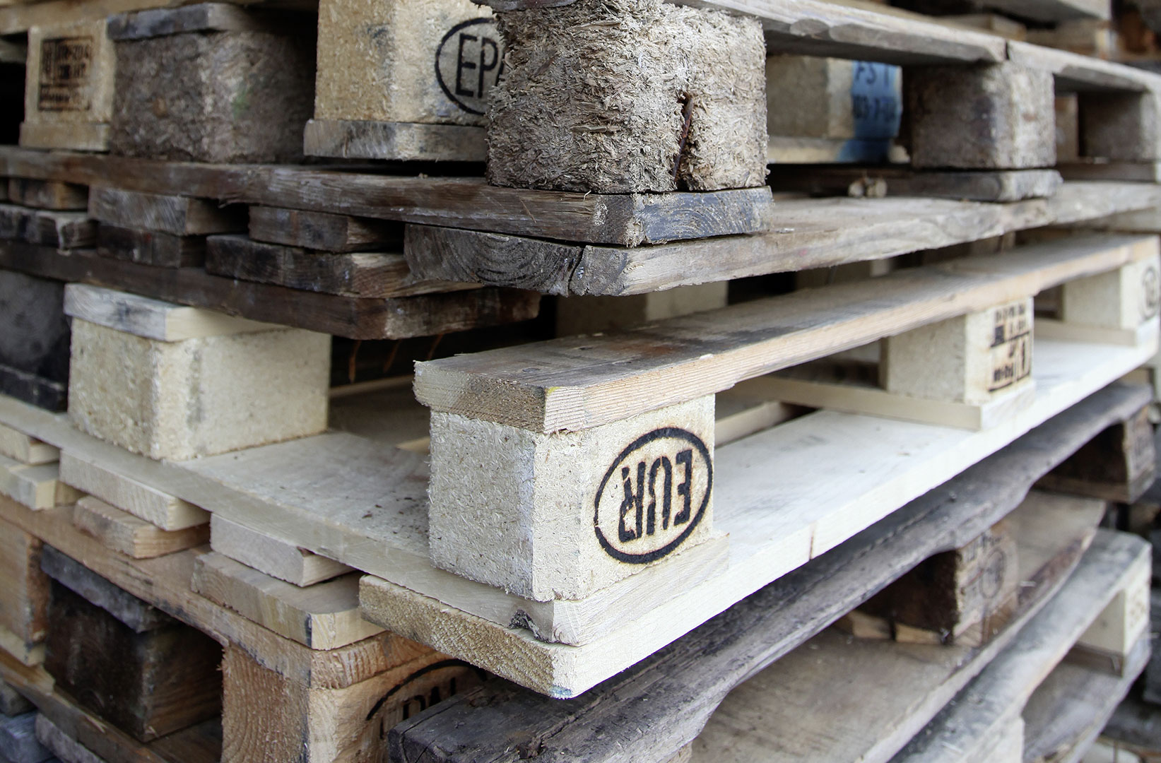 ruedersaege saegewerk palettenservice verpackungsrecycling 1 1643x1080px